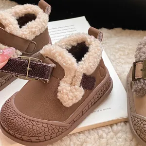 Cozy warm faux fur lined winter cotton shoes for toddler girls with soft anti-slip soles.