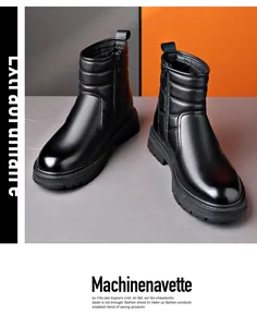Détail de bottes d'hiver pour hommes en cuir noir avec doublure chaude et semelle épaisse.