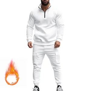 Ανδρική λευκή φόρμα με επένδυση fleece, φούτερ με φερμουάρ και παντελόνι cargo στυλ