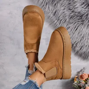 Women's chestnut platform snow boots with warm faux fur lining and stylish chunky sole