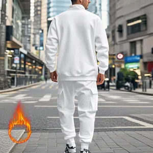 Conjunto de chándal blanco de felpa para hombre con chaqueta de cremallera