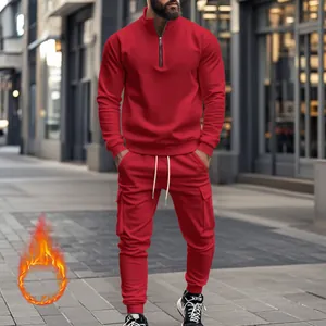 Chándal de forro polar rojo para hombre con sudadera de media cremallera y pantalón cargo