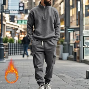 Γκρι ανδρική φόρμα fleece με φούτερ με φερμουάρ και παντελόνι cargo σε αστικό στυλ