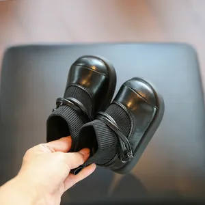 Chaussures de marche antidérapantes pour bébés filles avec semelles souples et cols en tricot