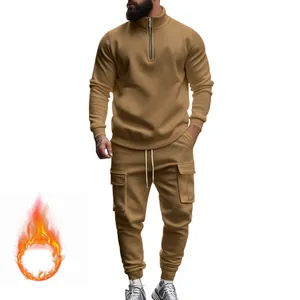 Conjunto de chándal deportivo de forro polar caqui para hombre con cremallera y cargo