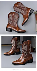 Nahaufnahme der braunen Herren-Cowboystiefel mit klassischen Western-Stickereien