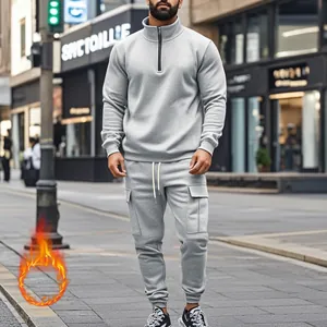 Conjunto de chándal gris para hombre con forro polar, sudadera de media cremallera y cargo