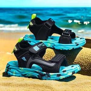 Bequeme leichte Kinder-Sommersandalen mit blauen Tarnsohlen und Klettverschluss