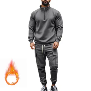 Chándal de hombre gris forrado con felpa, sudadera con media cremallera y cargo