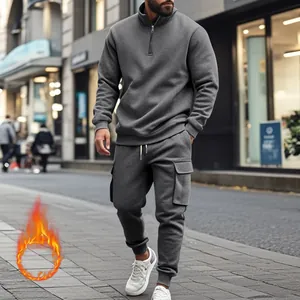 Chándal de forro polar gris para hombre con sudadera de media cremallera y pantalón cargo
