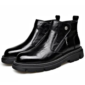 Elegante schwarze Chelsea-Boots aus Leder für Herren mit Reißverschluss und Profilsohle