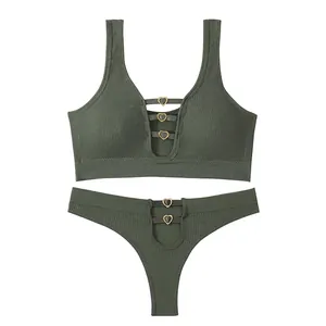 Ensemble de lingerie sans couture vert avec boucles cœur et ajourages