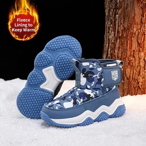 Duurzame waterdichte camouflage sneeuwlaarzen voor kinderen met dikke fleece voering