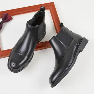 Bottines Chelsea Style Britannique pour Hommes Cuir Refendu Brogue Sculpté Business Décontracté Slip-on Bottines Chaussures en Cuir Vintage Bottines Formelles