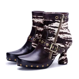 Retro Sheepskin Horsehair Patchwork Ankle Boots For Women Hand-Rubbed Leather Fashion Boots With Buckle Rivet Chunky Heel