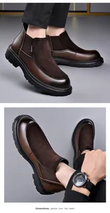 Stilvolle Chelsea-Boots für Herren aus braunem Wildleder und Leder mit dicker Sohle