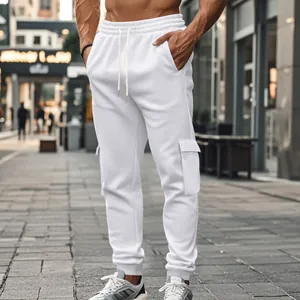 Herren weiße Fleece-Cargo-Jogginghose mit mehreren Taschen und Kordelzug