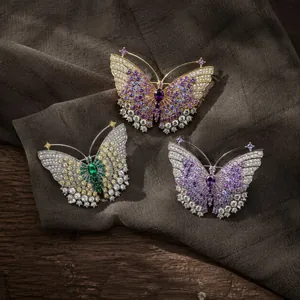 Squisita Spilla a Farfalla in Lega con Strass per Donna Elegante Spilla a Forma di Animale Vintage Accessori per Abiti da Cerimonia Gioielli Regalo