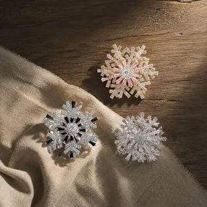 Rotating Snowflake Brooch Elegant Alloy Rhinestone Crystal Pin For Women Wedding Party Luxury Winter Suit Dress Accessory