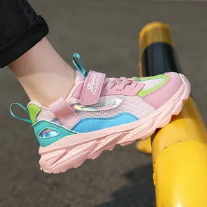 Baskets stylées en maille respirante rose et bleu pour filles, idéales pour le sport