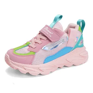 Baskets en maille rose et bleue pour filles avec semelle épaisse légère et fermeture à scratch