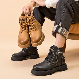 Classici stivali Martin da uomo stile inglese in nero e marrone
