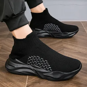 Baskets chaussettes en maille noire respirante pour hommes et femmes, semelle ondulée