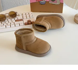 Cozy brown children's snow boots featuring warm faux fur lining and anti-slip sole