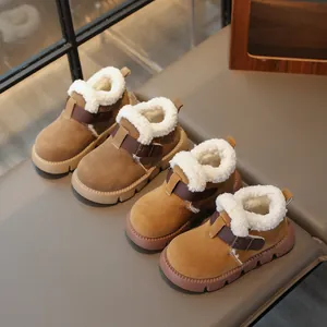 Bottes d'Hiver pour Filles Doublées en Fourrure Synthétique Bottines Chaudes en Suède Style Britannique Semelle en Caoutchouc Antidérapante Chaussures Enfants