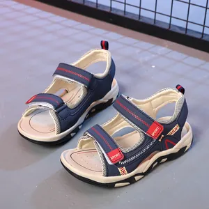 Lässige Jungen-Sandalen mit weicher Sohle und atmungsaktivem Mesh für den Sommer
