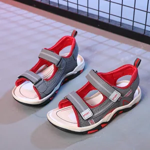 Atmungsaktive Jungen Sport-Sandalen mit verstellbarem Klettverschluss in Grau und Rot