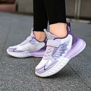 Zapatillas moradas para niñas de 3 a 6 años con alas de purpurina y velcro