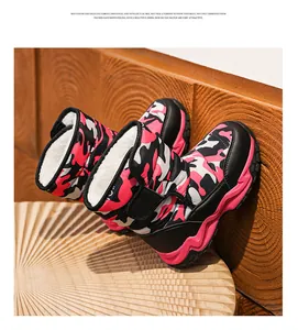 Bottes de neige montantes camouflage rose avec doublure en peluche chaude