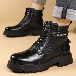Bottines Martin pour hommes de style britannique en cuir noir avec semelles épaisses