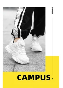 Detailansicht weißer atmungsaktiver Mesh-Sportschuhe für Kinder mit praktischem Drehverschluss.