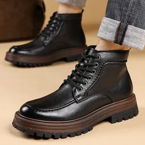 Classici stivali Martin neri da uomo con suola spessa in stile britannico da lavoro