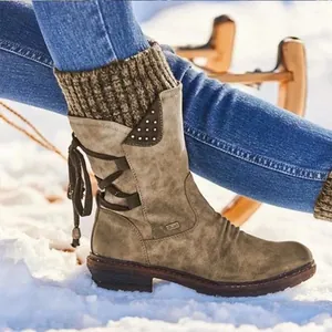 Botas de nieve vintage de media pierna con cuello de punto en la nieve
