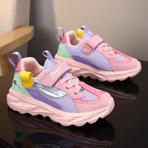 Sneaker in mesh traspirante rosa e viola per bambine con chiusure sicure in velcro