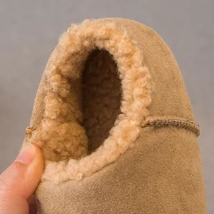 Retro Kinder Winterschuhe zum Reinschlüpfen mit dickem Plüschfutter und Wildlederfinish