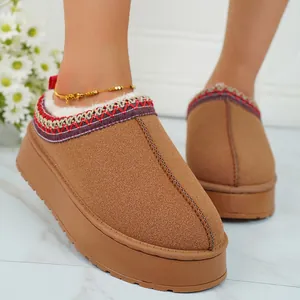 Bottes de Neige d'Hiver pour Femmes Mules Plateforme Doublées Polaire Brodé Tressé Style Tasman Sabots en Daim Pantoufles