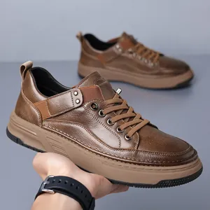 Zapatillas casuales de cuero marrón para hombre, transpirables con suela muy blanda