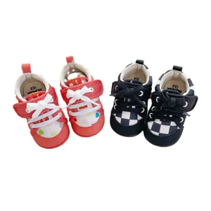 Toddler soft sole walking shoes featuring lovely heart and checkerboard patterns