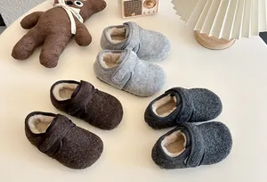 Warme Winter-Kinderschuhe mit Fleece-Futter, Wollfilz und praktischem Klettverschluss