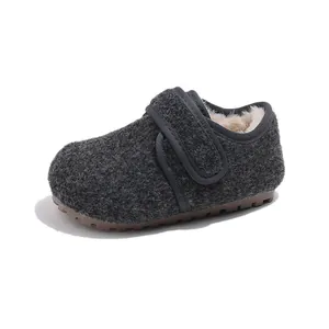 Warme Kinder Woll-Winterschuhe mit weichem Kunstfellfutter und verstellbarem Klettverschluss