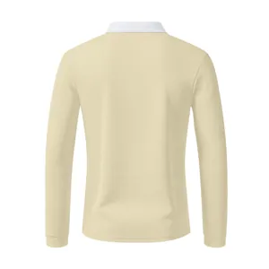 Rückansicht eines klassischen beigen Langarm-Poloshirts aus atmungsaktivem Material