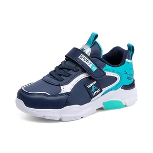 Baskets respirantes bleu marine et turquoise pour garçons avec fermeture velcro
