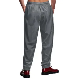 Vista trasera de joggers grises oversize para hombre con ajuste relajado y cintura elástica
