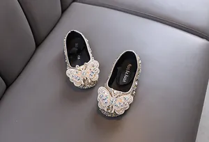 Funkelnde champagnergoldene Prinzessinnenschuhe für Mädchen mit Strass-Schmetterling