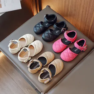 Scarpe da principessa in pelle trapuntata per bambine in vari colori per estate
