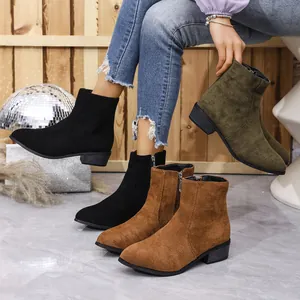 Detailansicht von Damen Wildleder Stiefeletten mit Reißverschluss in Schwarz, Braun und Grün